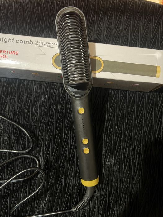 Perie de indreptat părul