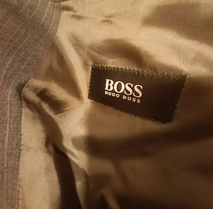 Sacou bărbați Hugo boss original,L