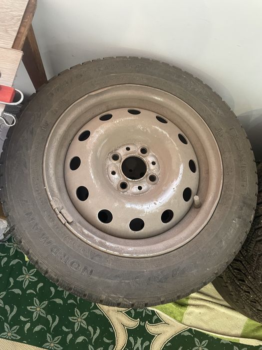 продам зимнюю шину