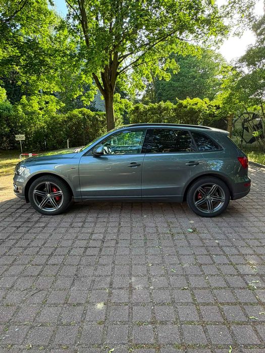 Audi Q5, 2.0 TDI (Clean Diesel) Euro 6 Jante 20" Piele