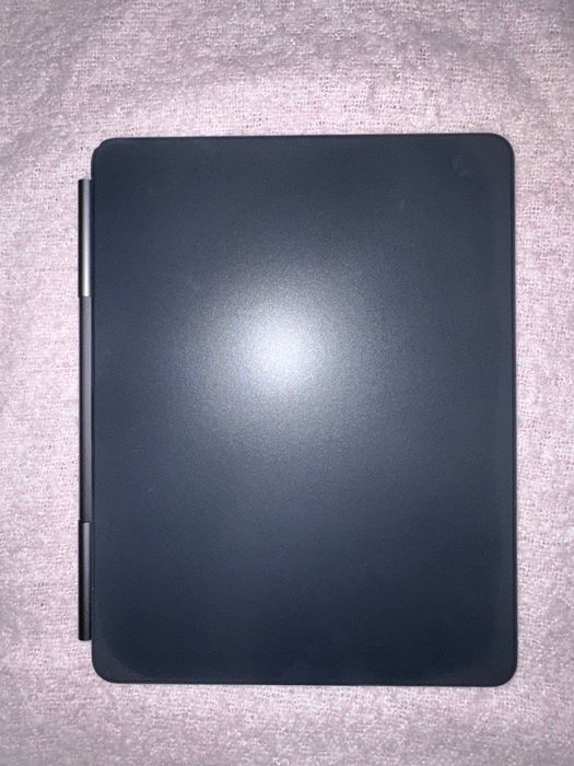 Apple Magic Keyboard original – iPad Air 4 / Air 5 (10.9”) – impecabil