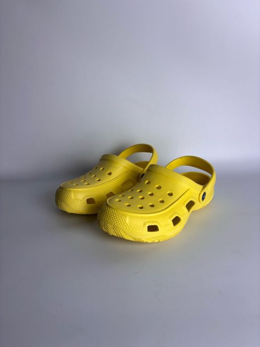 Продам кроксы женские