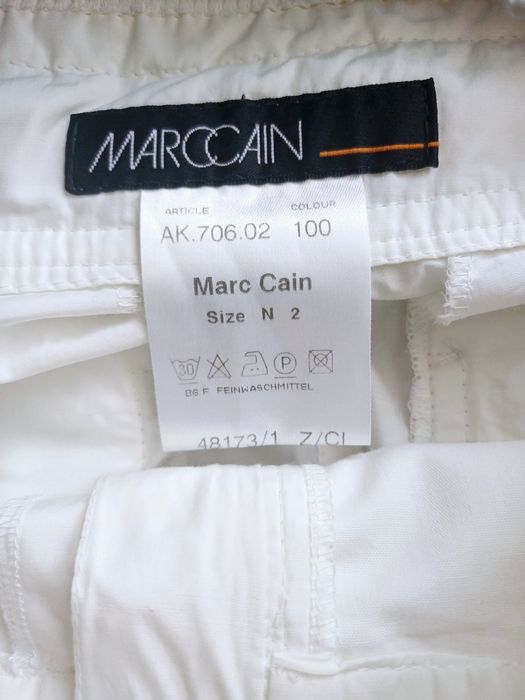 Поли Marccain, Armani