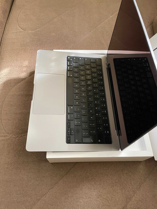 14" M1 MacBook Pro A2442(2021)-Space Gray
