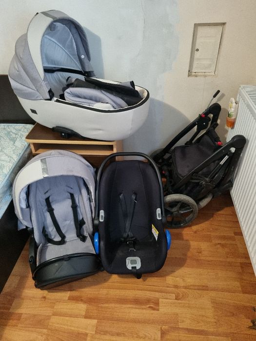 Carucior de vânzare 3 în 1