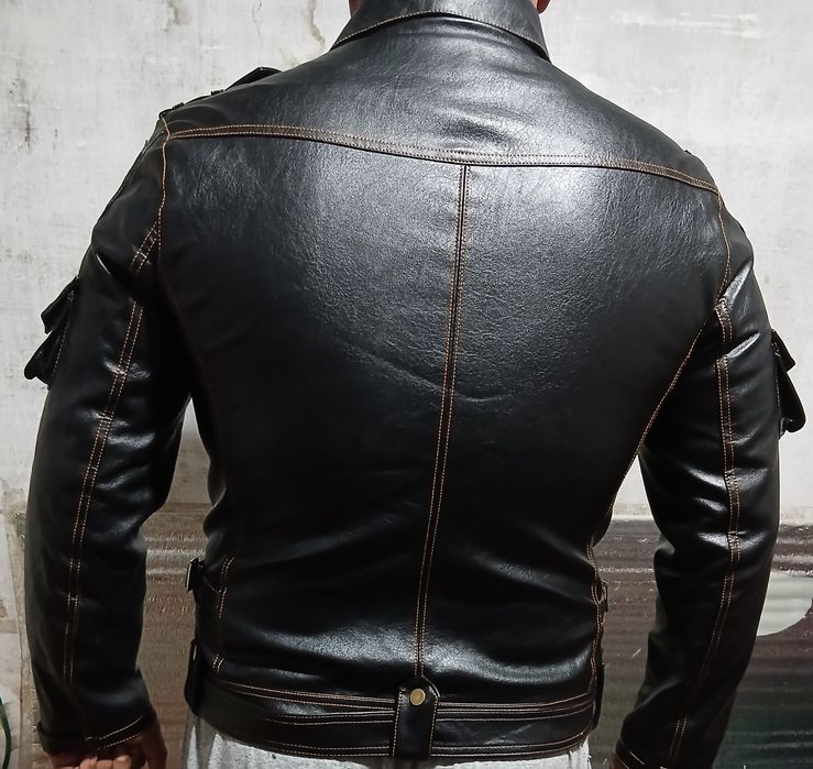 Сифатли кожа куртка