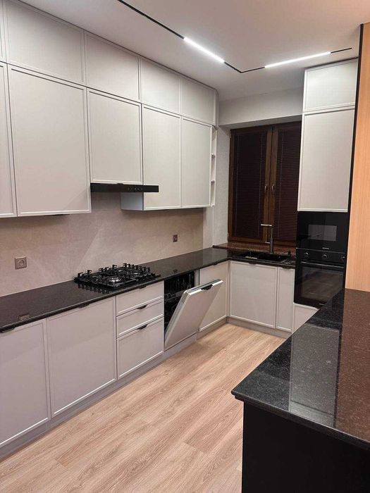 2-комнатная 100 м² в ЖК Sayram, новый ремонт