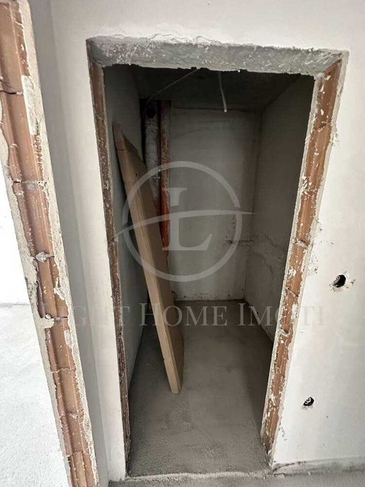 Реф. 4382 Тристаен АКТ 14 / Тракия
