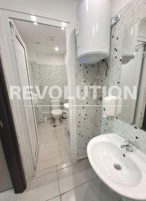 Едностаен апартамент в района на Център!