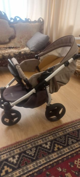 Продам коляску б/у