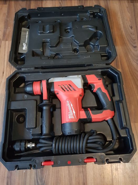 Rotopercutor Milwaukee PLH 28 XE