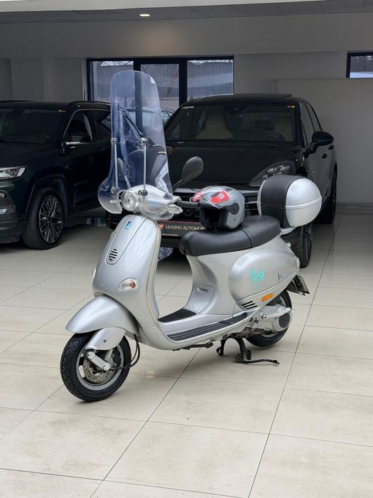 Vespa Piaggio 125 ediție limitata