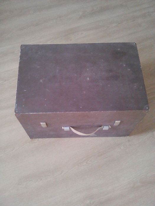 Жёсткий деревянный кейс