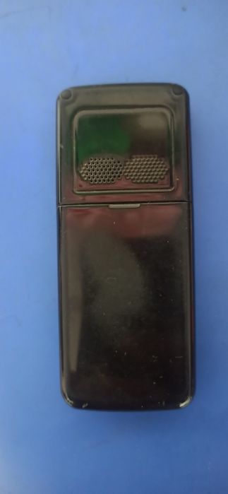 Mobayl Telefon sotiladi 300000