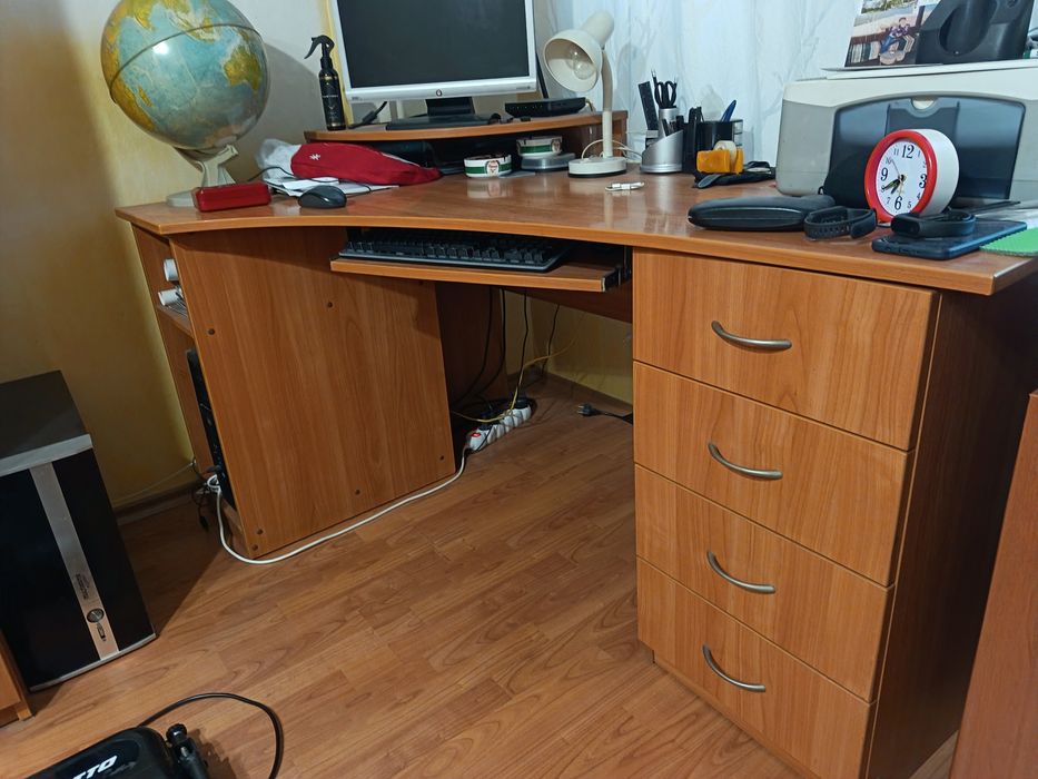 Мебели за юношеска стая