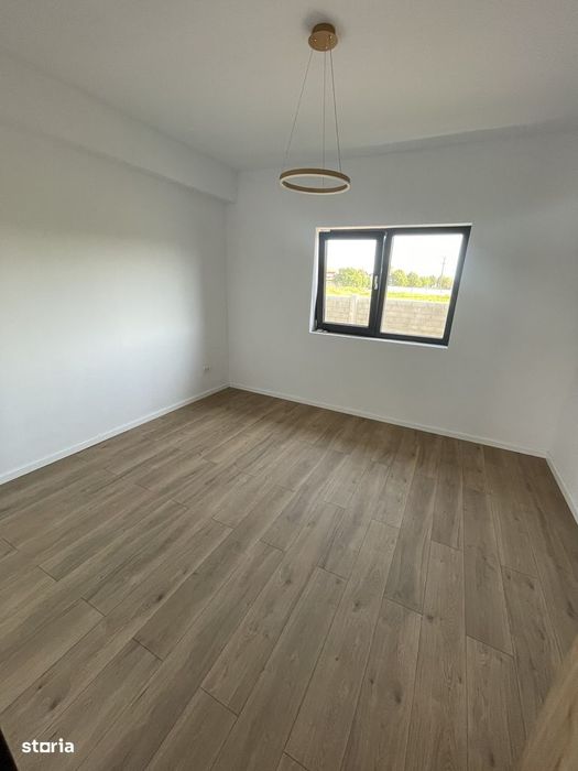 Casă nouă cu 4 camere, 2bai, teren 425 mp, finisaje interioare alegere