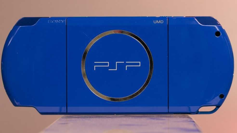 Sony PSP 3000 White Blue (+прошивка, игры)