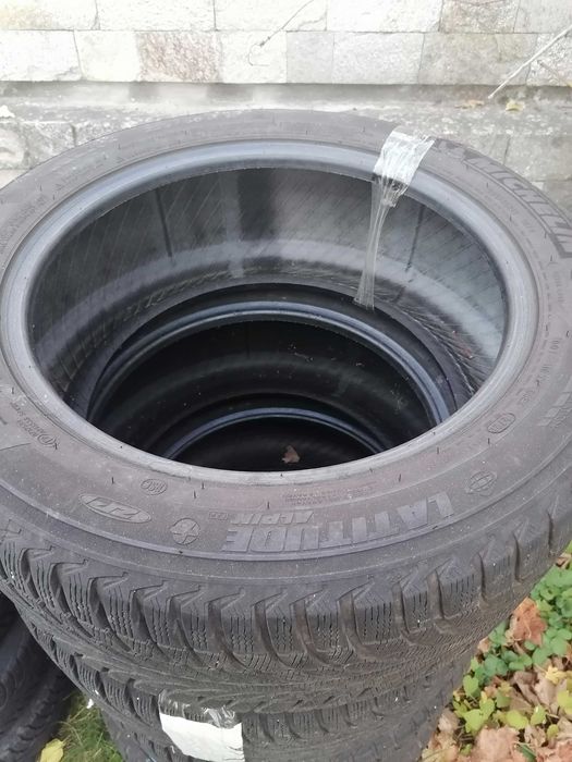 Michelin Alpin Latitude 255 50 19 dot 2722