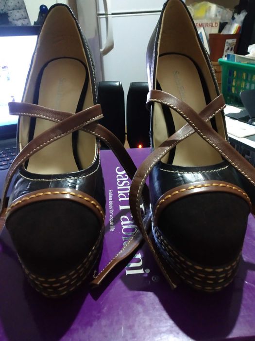 Туфли женские, натуральная кожа,новые, 39р, Sahsa Fabiani