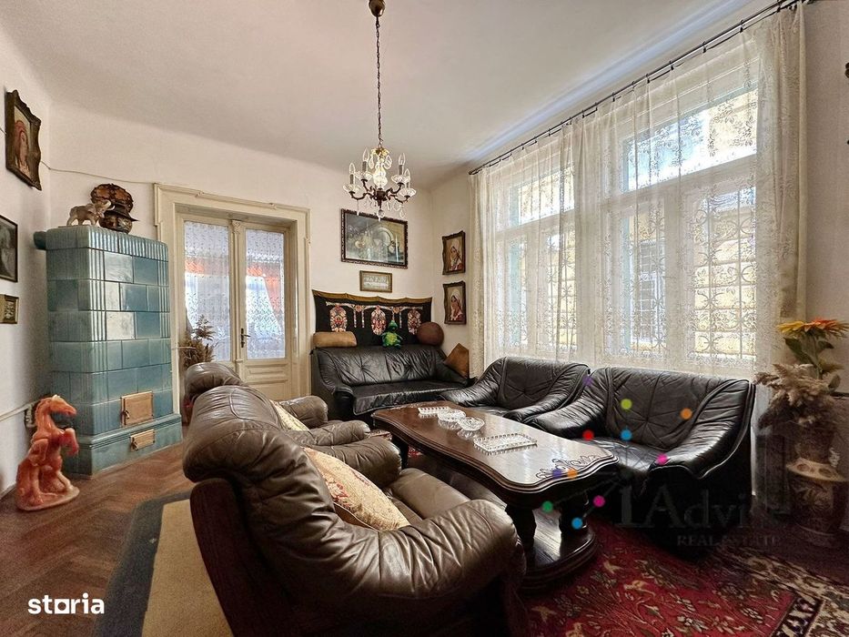 Apartament Cu Farmec Istoric In Zona Schei