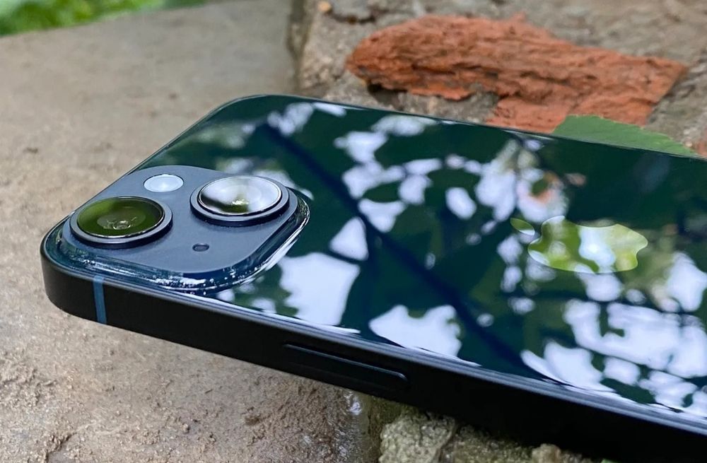 Продам Iphone 14в хорошем состоянии