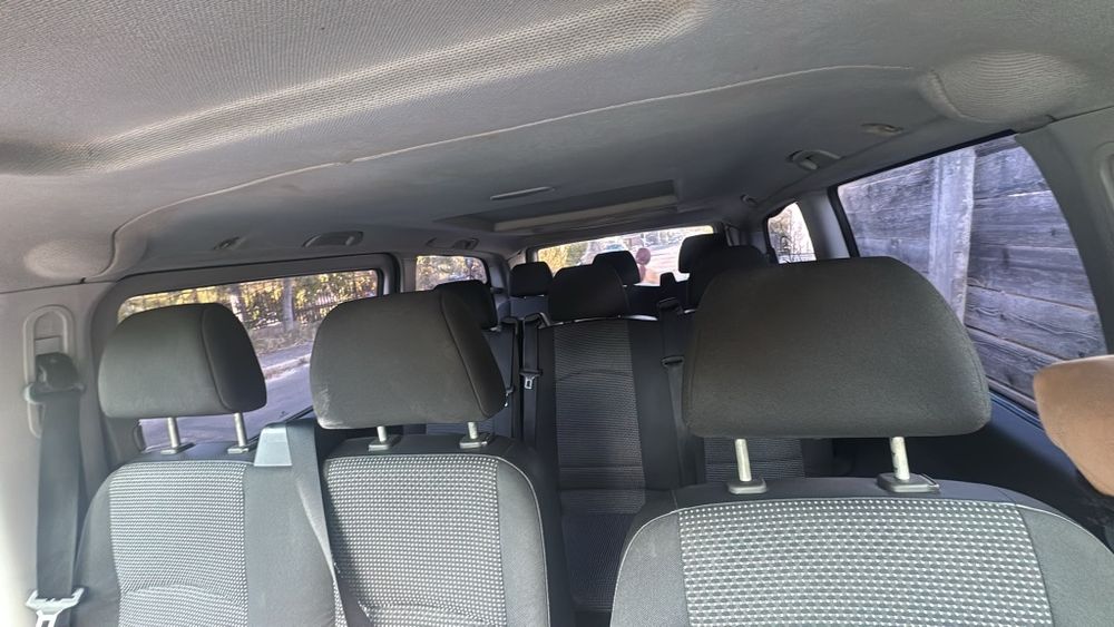Vând Mercedes Vito 9 locuri