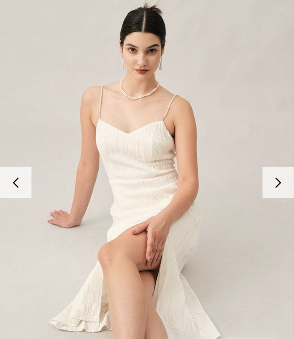 Официална бяла рокля с етикет