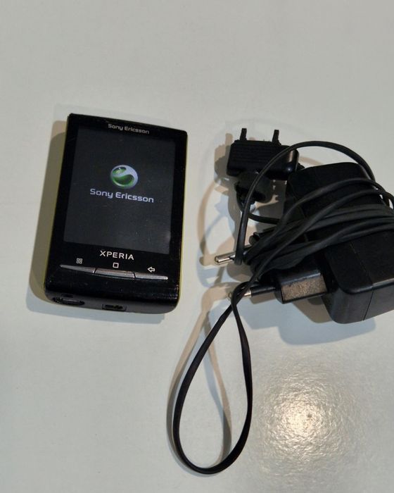 Super telefon pentru folosință sau colecție