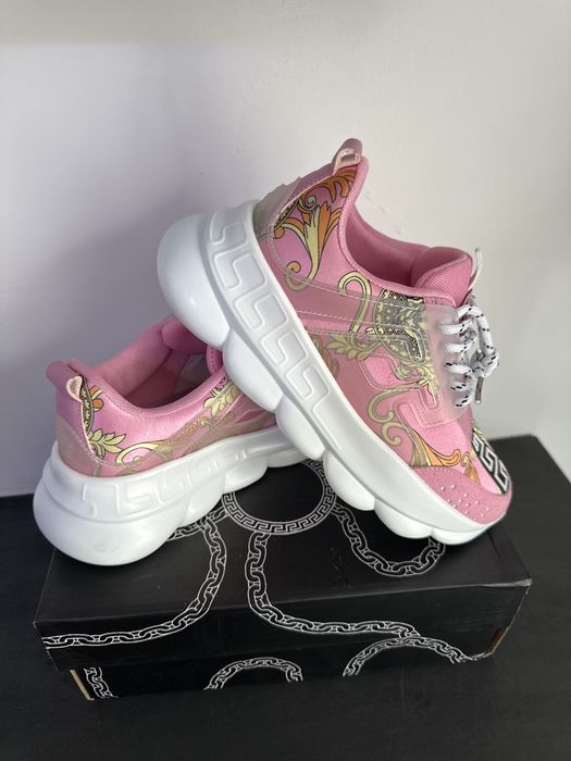 Adidasi roz versace