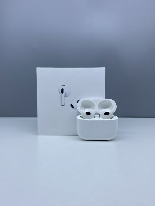 Apple AirPods 3 series