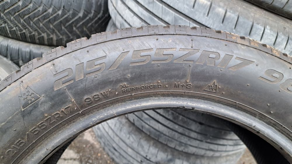 2 бр всесезонни гуми 215 55 17