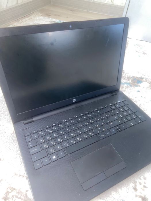 Ноутбук hp сатылады срочна !!!