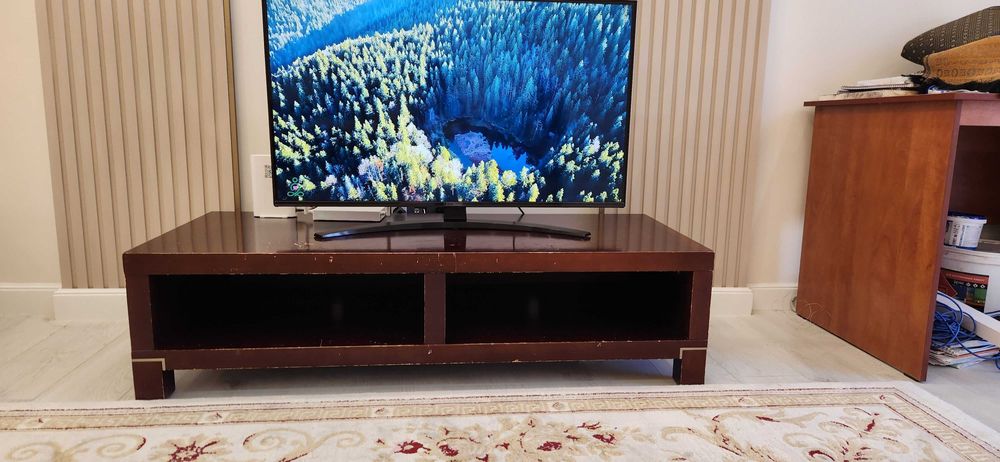 Тумба под телевизор