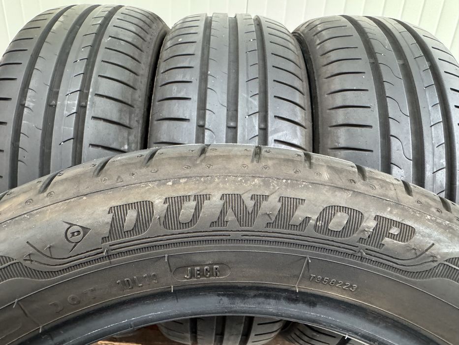 Автомобилни гуми 195 55 16 Dunlop