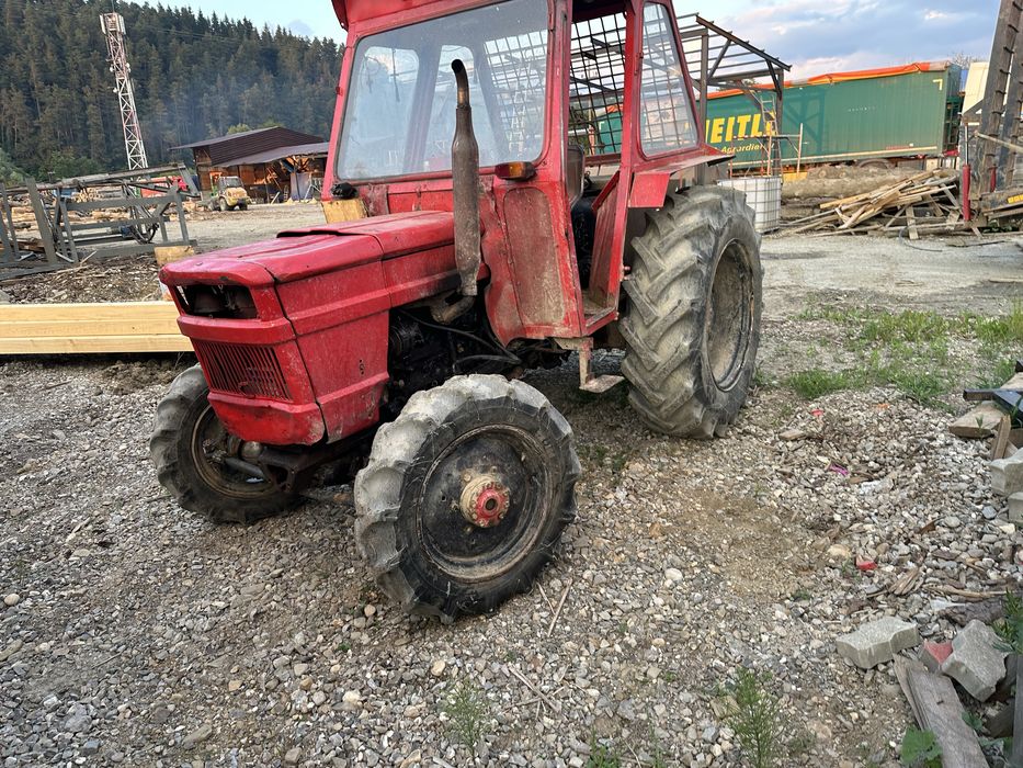 Tractor forestier 640 dt troliu pe aer taf