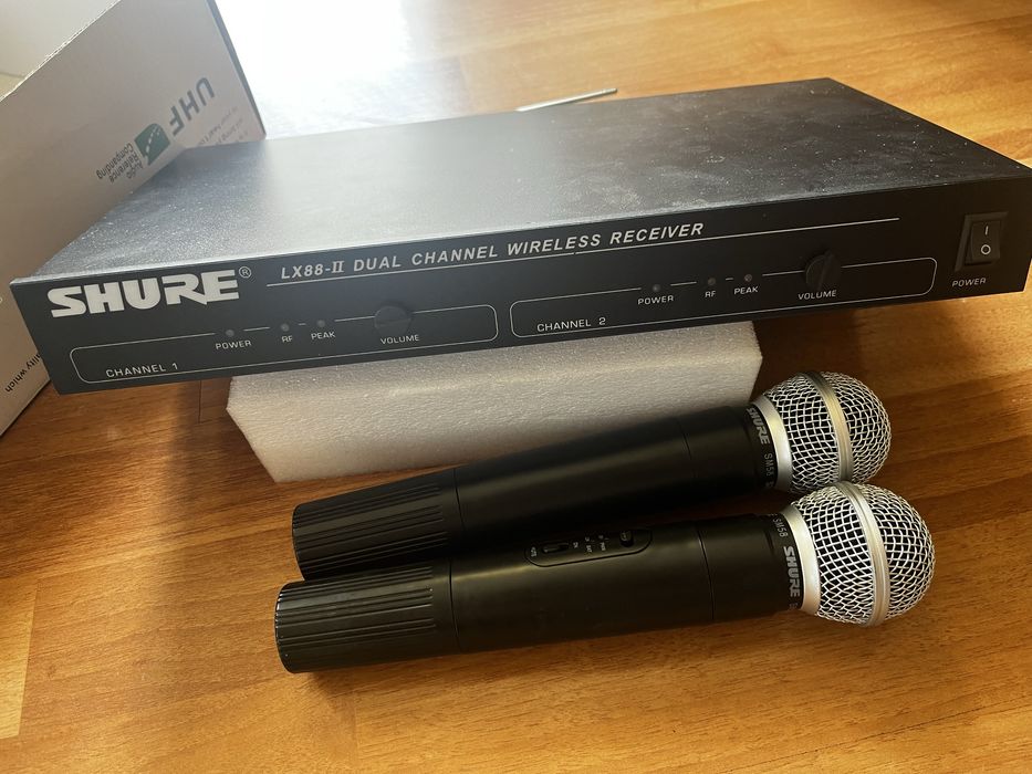 Set Boxe +Subofwer /Microfon Shure/Mixer Lumini