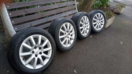 Продавам Opel Zafira 2005г. 6+1 местна, в отлично техническо състояние