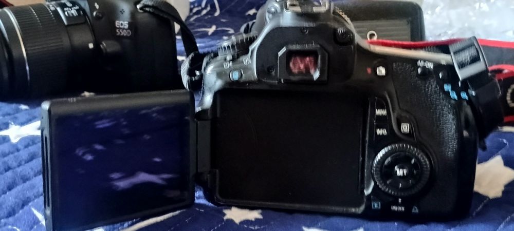 Pachet Complet Echipament Foto Canon: EOS 550D + EOS 60D, 2 Obiective