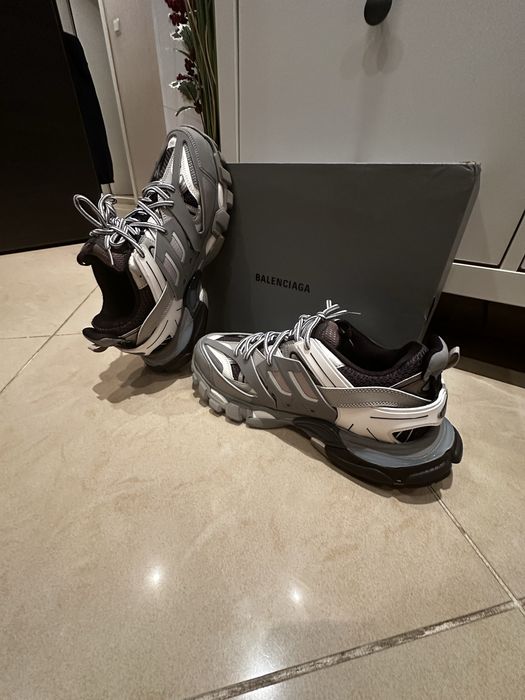 Balenciaga Tracks LED