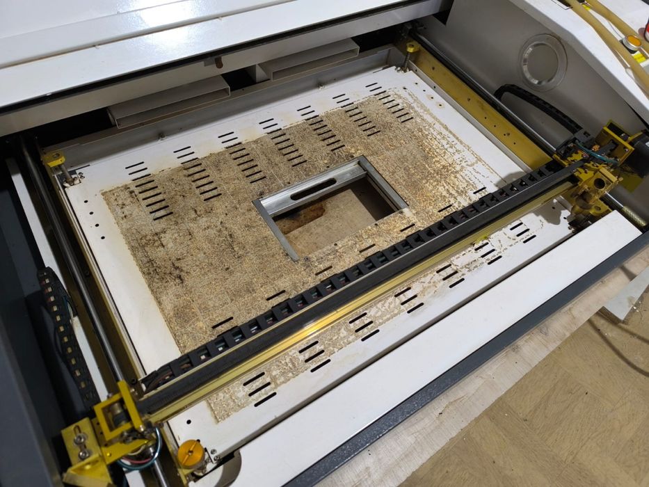 Лазерный апарат резка кесетин