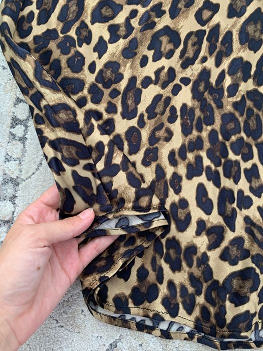 H&M fusta de satin nouă