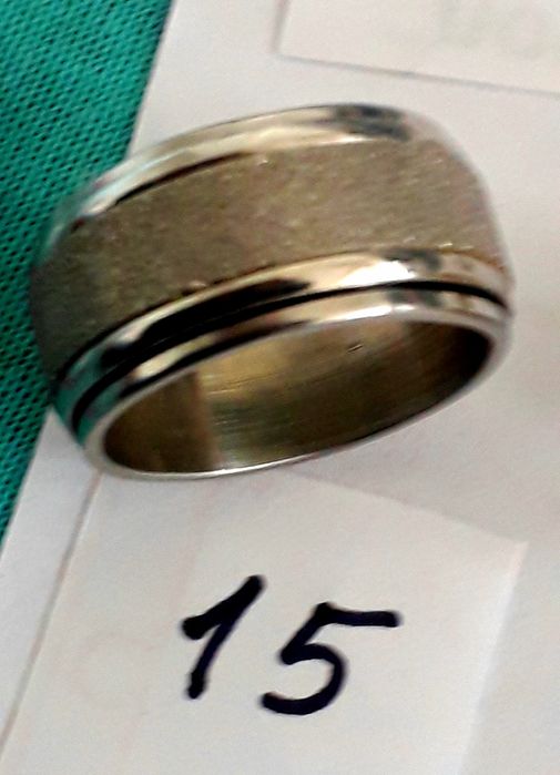 Lănțișoare și inele