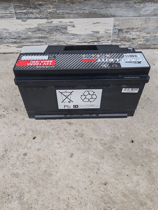 Baterie auto 12V 100Ah 860A EN – stare nouă!