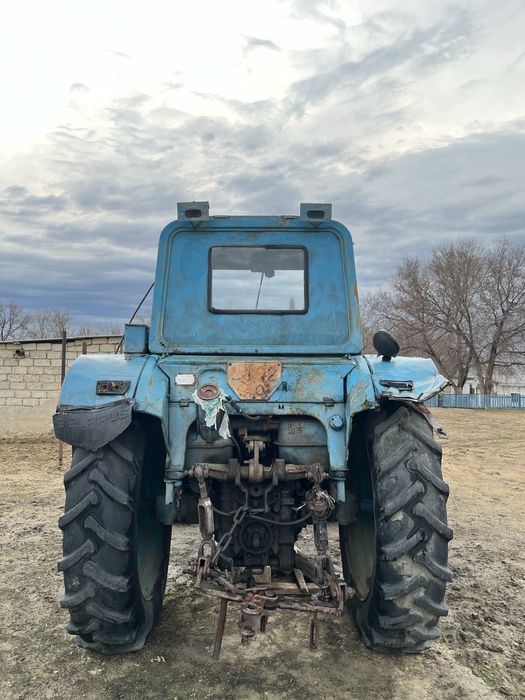 продам трактор МТЗ-82