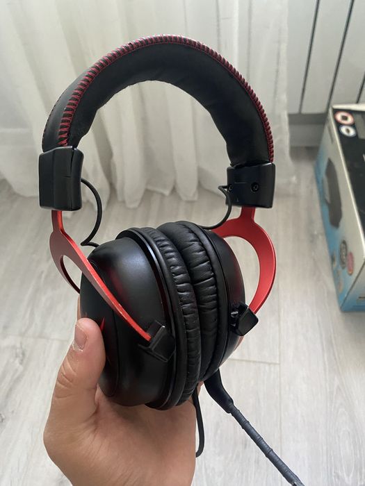 Продам Hyperx cloud2
