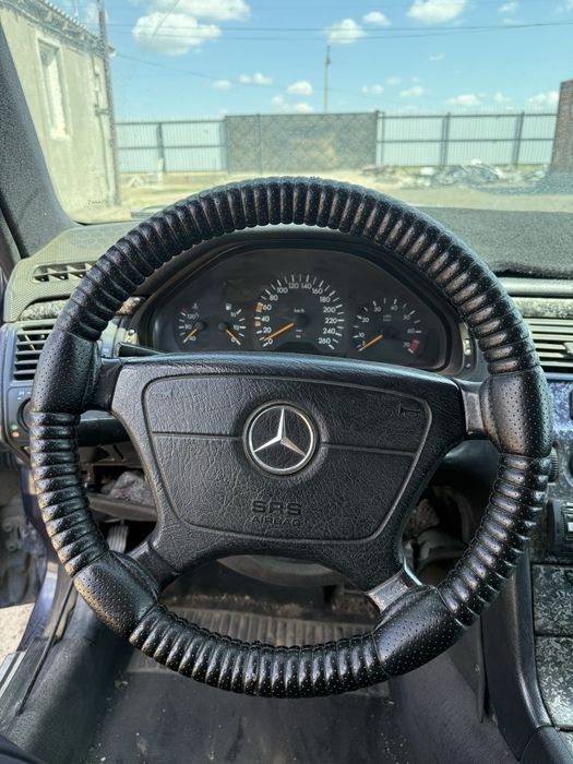 Мерс Е280 по запчастям