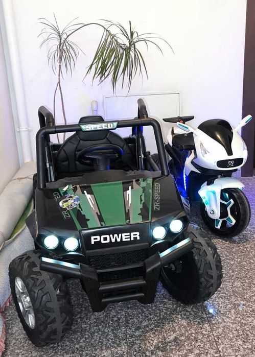 Masina electrica 4x4 12V copii cu roti EVA scaun piele Nichiduta UTV