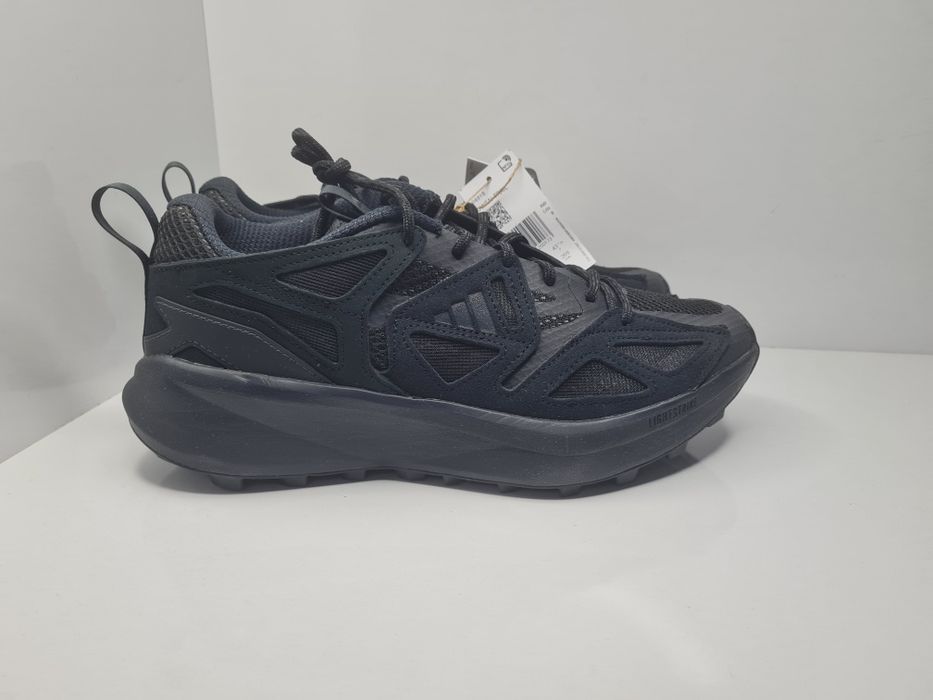 Маратонки Adidas Kantai Trail

Чисто нови с кутия.

Цена 43 1/3 стелка