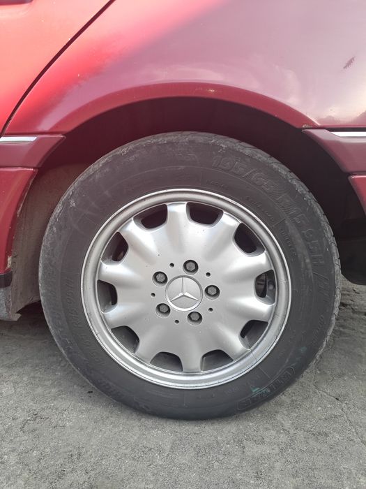 Колеса на Mercedes.