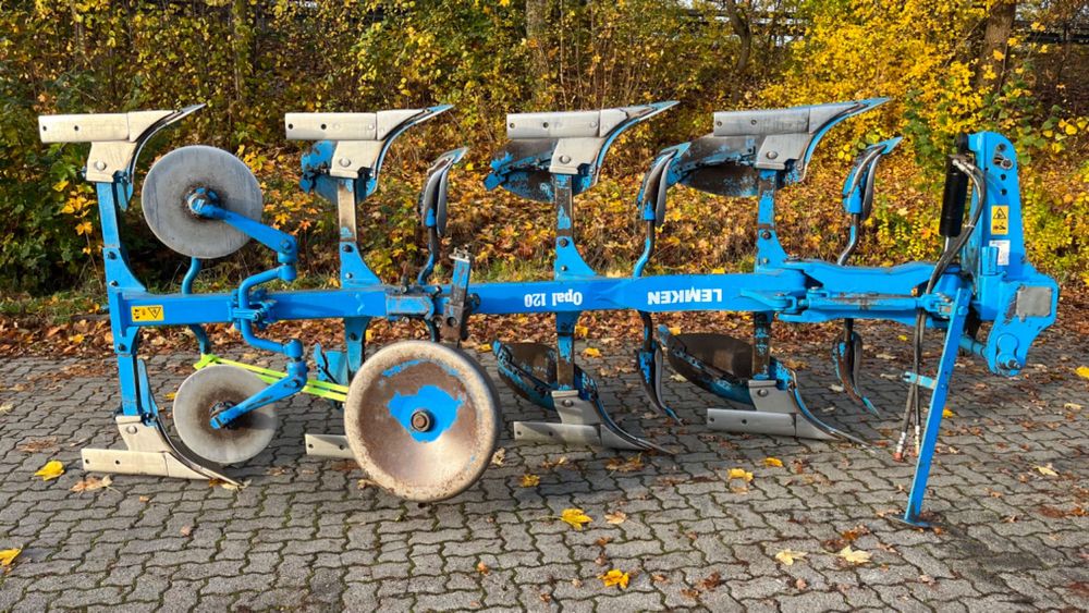 Lemken Opal 120 Omoch Plug Case Puma, Claas Arion Belarus tortadi